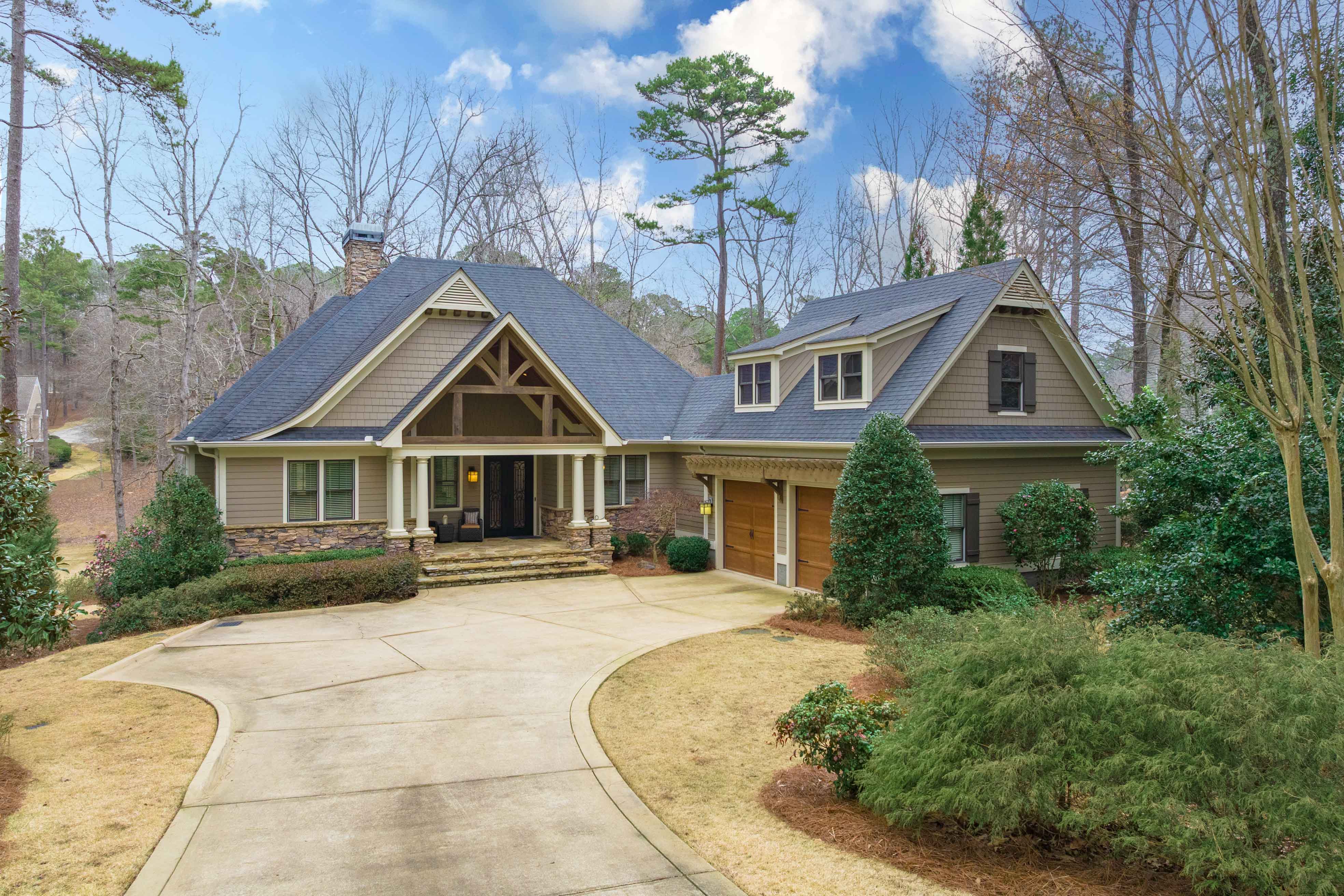 1121 Crackers Neck Road image 1